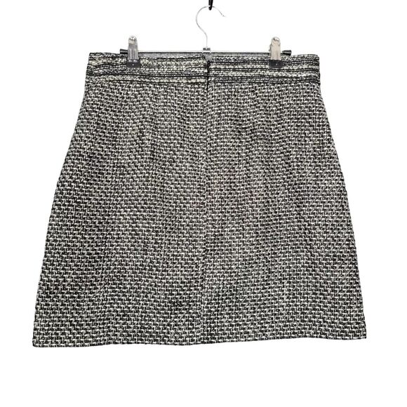LOFT Black Boucle Double Pocket Lined Tweed A-Line Mini Skirt SIZE 6 - Picture 2 of 11
